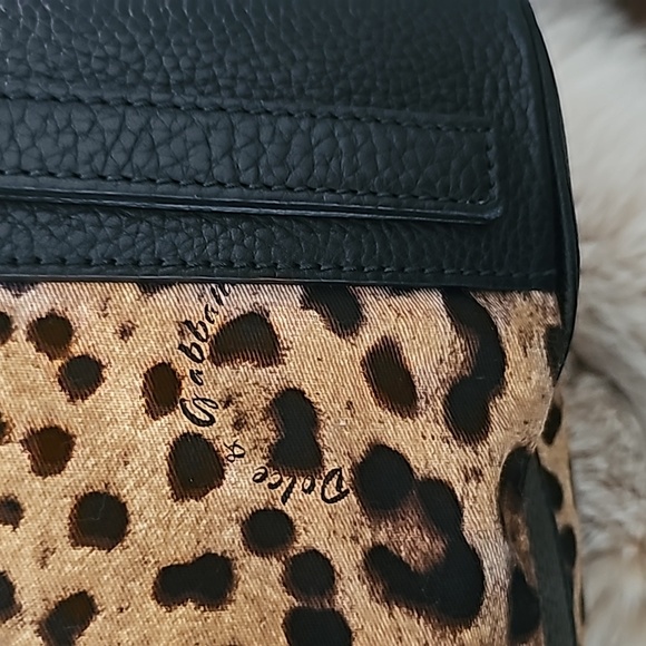 DOLCE & GABBANA Vintage Leather-Trimmed Printed Semi Shoulder Top Handle Bag - Picture 8 of 13